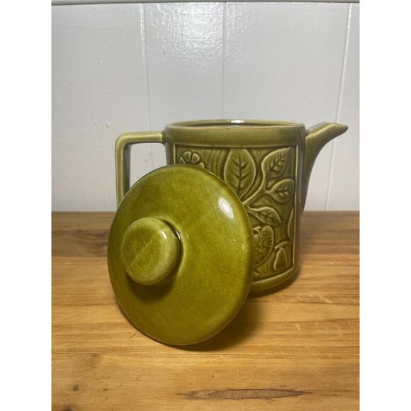 Dark Green Teapot - Picture 2 of 4